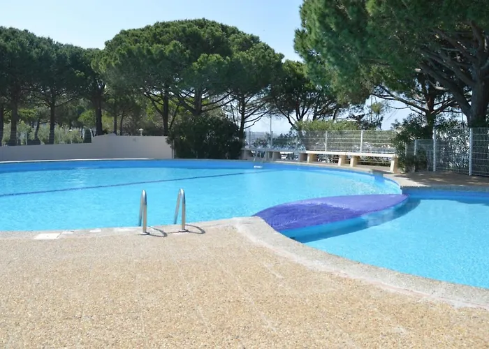 233, Port Camargue, Piscine, Wifi, Parking, 2 Personnes Apartman *